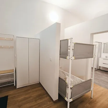 Διαμέρισμα Mon 1 *